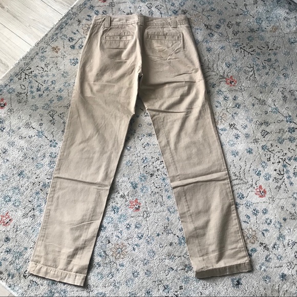 Gap - Straight Leg Khaki Pants - Picture 3 of 9